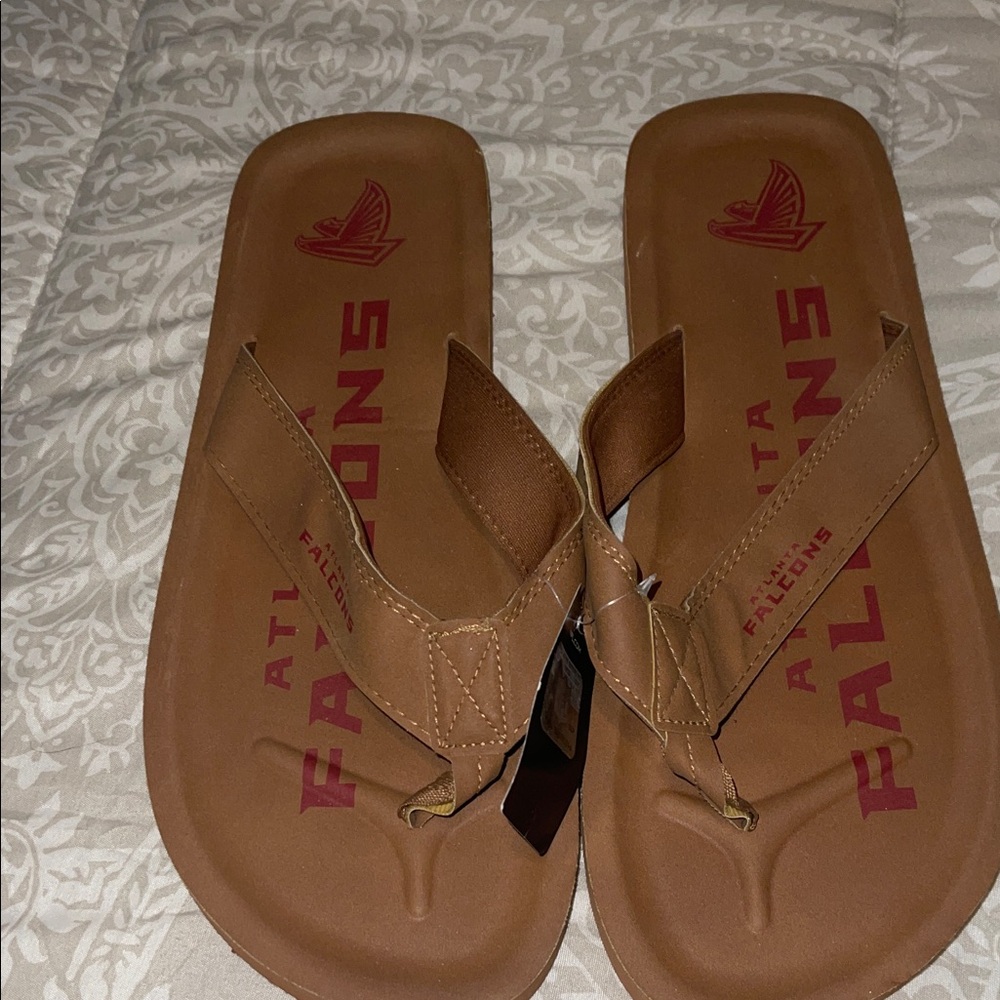Atlanta Falcons Tan Flip-Flops